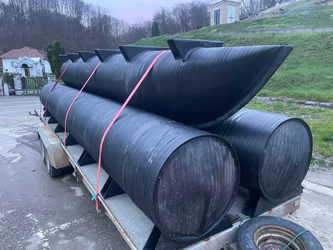 plasticni pontoni